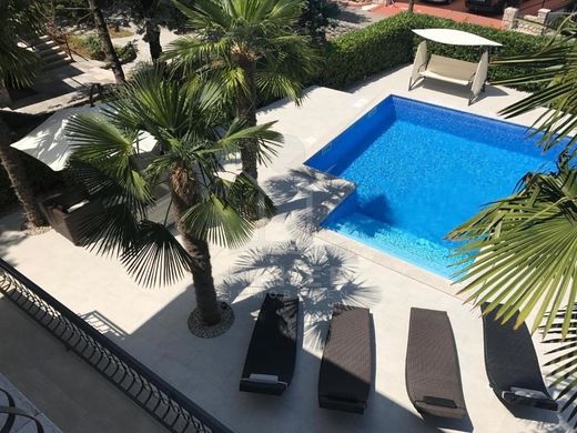 Βίλα σε Malinska, Malinska-Dubašnica