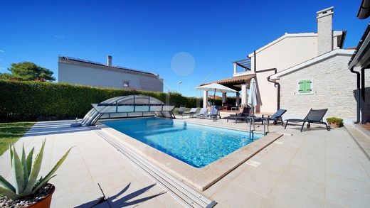 Villa in Fažana, Fažana-Fasana