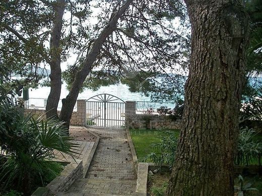 Luxus-Haus in Šibenik, Grad Šibenik