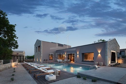 빌라 / Vrbnik, Primorsko-Goranska