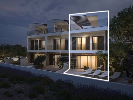 호화 저택 / Tribunj, Sibenik-Knin