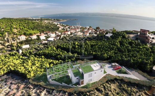 Вилла, Омиш, Grad Omiš