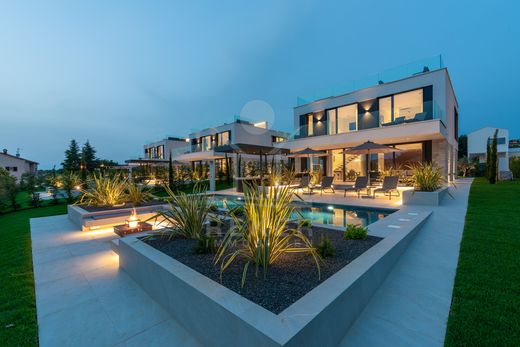 Villa en Poreč, Kutjevo