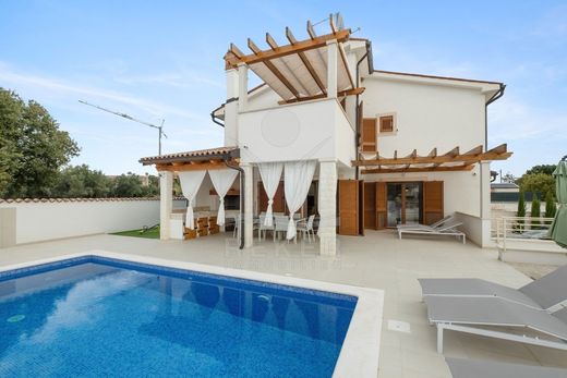 Luxus-Haus in Kavran, Marčana