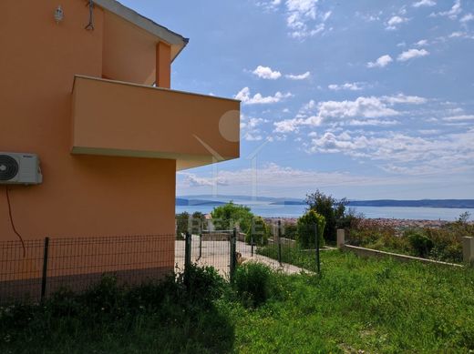 Casa di lusso a Kaštela, Split-Dalmatia