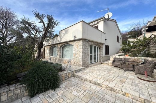 Casa de lujo en Omišalj, Primorje - Gorski Kotar