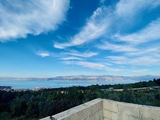 Luxus-Haus in Brac, Split-Dalmatia