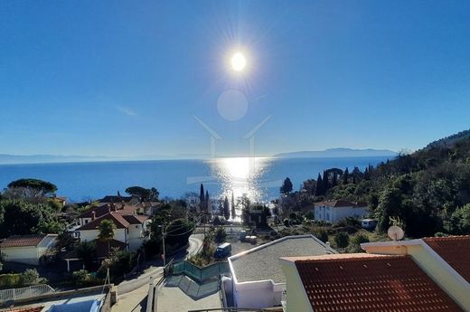 Apartment in Lovran, Primorsko-Goranska