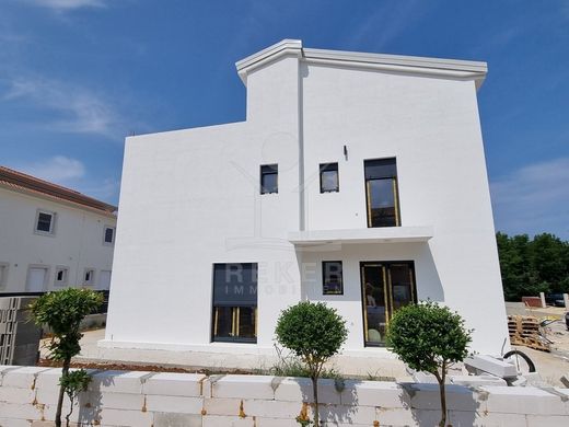 Maison de luxe à Poreč, Grad Poreč