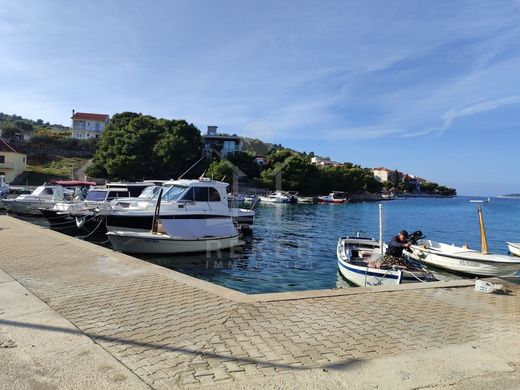 빌라 / Rogoznica, Rogoznica Općina