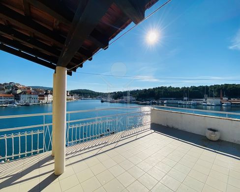 Casa de lujo en Brac, Split-Dalmatia