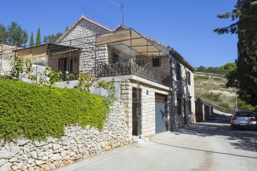 Bračević, Mućの高級住宅