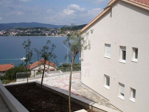 Luxury home in Trogir, Grad Trogir