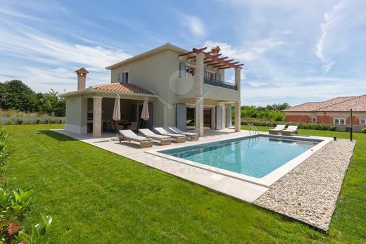 Maison de luxe à Labin, Grad Labin