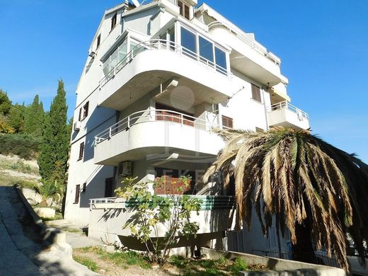Apartment / Etagenwohnung in Split, Grad Split