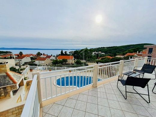 Villa en Brac, Split-Dalmatia