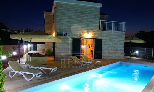 ‏וילה ב  Bračević, Muć