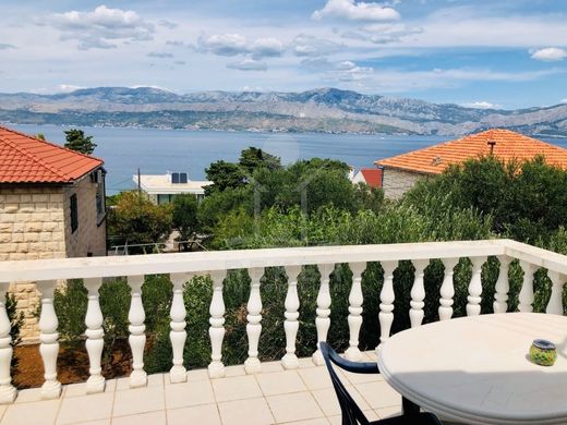 Luxury home in Brac, Split-Dalmatia