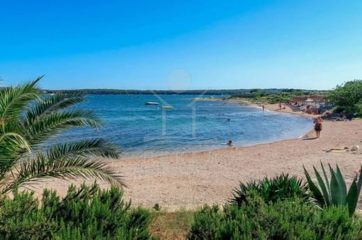 ‏וילה ב  Krk, Grad Krk