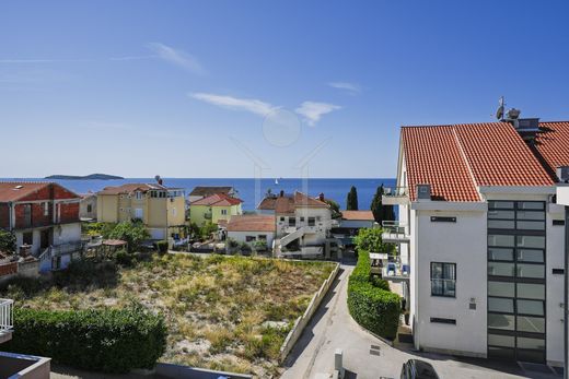 펜트하우스 / Rogoznica, Rogoznica Općina