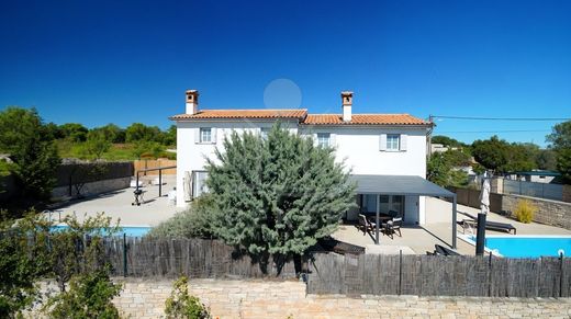 Casa de lujo en Svetvinčenat, Istria