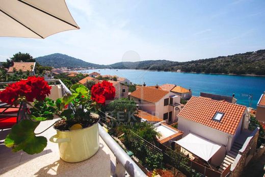 Luxury home in Kaprije, Grad Šibenik