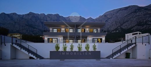 Luxury home in Makarska, Split-Dalmatia
