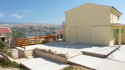 Luxury home in Pag, Zadar