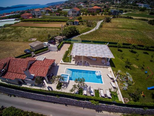 Villa en Donji Seget, Seget