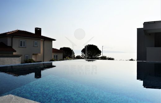 Villa en Kostrena, Primorje - Gorski Kotar