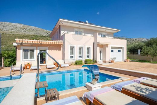 Villa Split, Grad Split