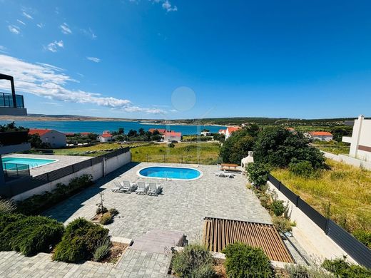 Casa de luxo - Časka, Lika-Senj