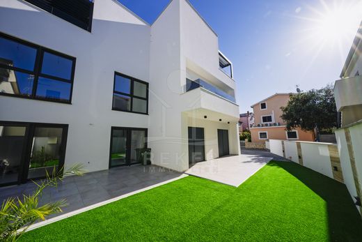 Maison de luxe à Vodice, Sibenik-Knin