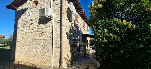 Villa in Buje, Grad Buje