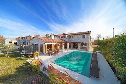 빌라 / Vodnjan, Grad Vodnjan