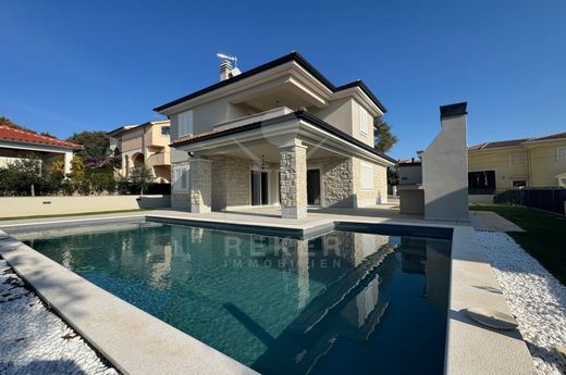 Villa Vrbnik, Biskupija