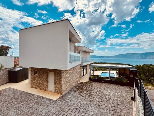 빌라 / Krk, Grad Krk