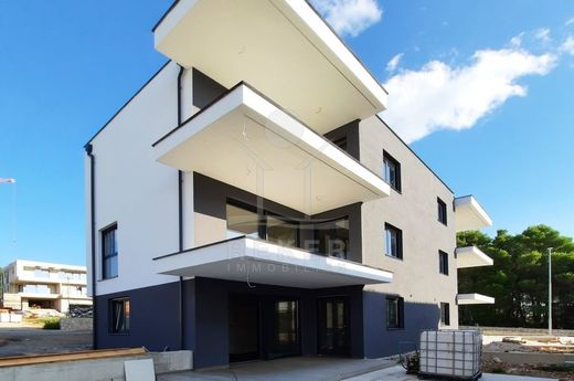 ﺷﻘﺔ ﻓﻲ Krk, Grad Krk