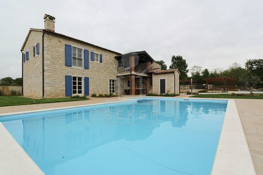 Villa in Sveti Lovreč, Istria