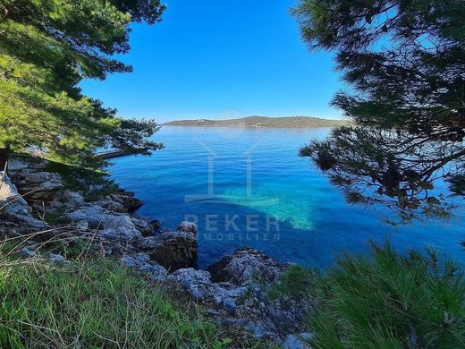 Terrain à Primošten, Sibenik-Knin