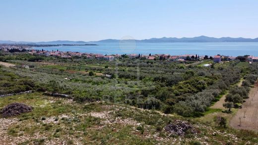 Grundstück in Zadar