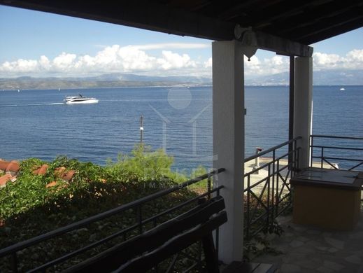 豪宅  Šolta, Split-Dalmatia