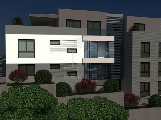 Apartment in Primošten, Sibenik-Knin