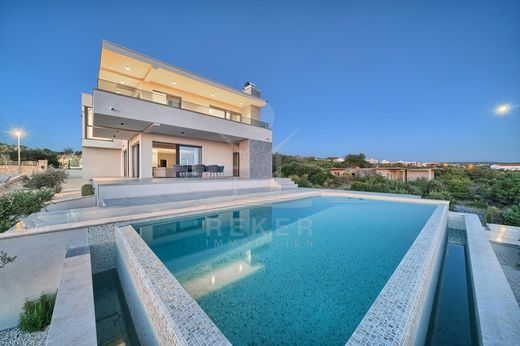 빌라 / Primošten, Sibenik-Knin