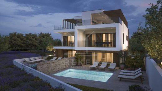 Luxury home in Tribunj, Sibenik-Knin