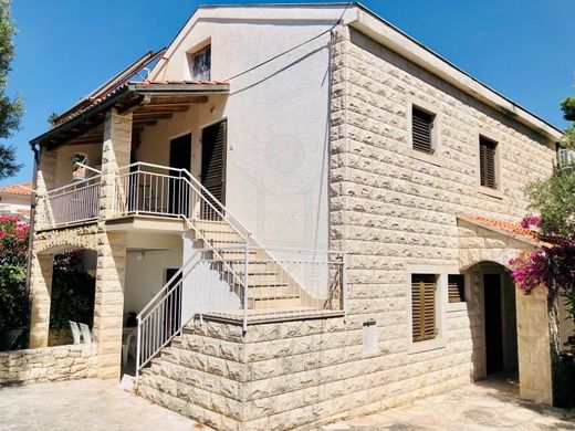 Элитный дом, Brac, Split-Dalmatia