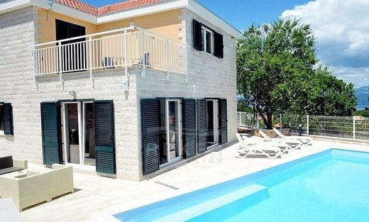 Villa in Brac, Split-Dalmatia