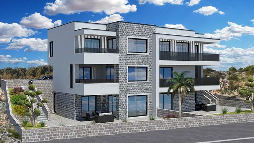 Casa di lusso a Vodice, Sibenik-Knin