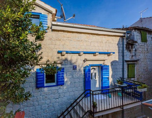 Apartment / Etagenwohnung in Kaštelanec, Općina Jalžabet