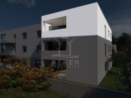 Apartment / Etagenwohnung in Privlaka, Zadar